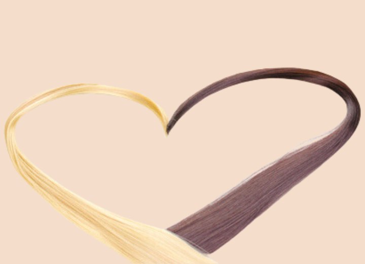 Ciocche di capelli colorate