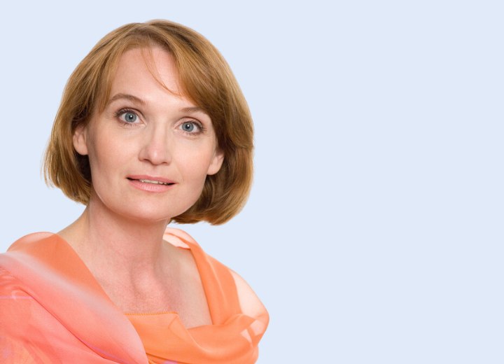 Taglio di capelli per una donna più anziana