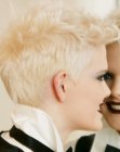 Taglio di capelli corto