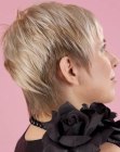 Taglio di capelli corto
