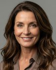 Capelli lunghi oltre le spalle per donne mature