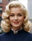 Capelli biondi e mossi anni '50